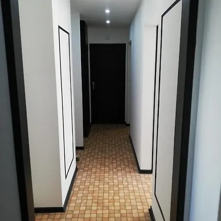 Calme, Privée équipée Nr 1-4 *
