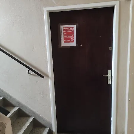 Calme, Privée équipée Nr 1-4 Séjour chez l'habitant